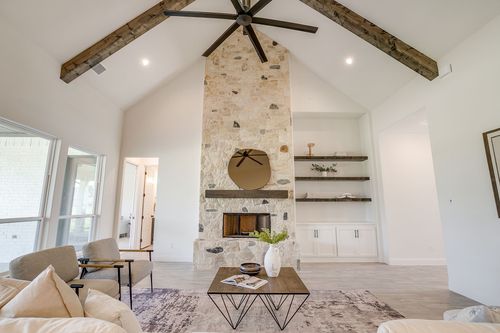 823 Wind River Pass, Azle, TX, 76020-1796 | Card Image