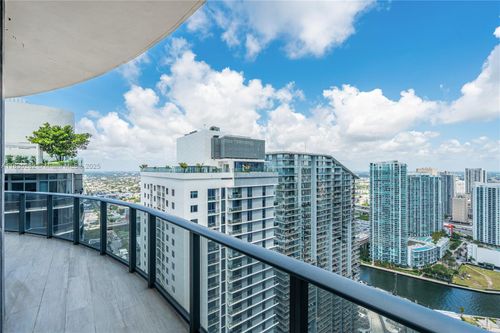 apt-4708-45 Sw 9th St, Miami, FL, 33130-3989 | Card Image