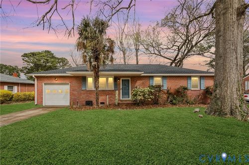 5924 Woodstock Ct, Virginia Beach, VA, 23464-2119 | Card Image