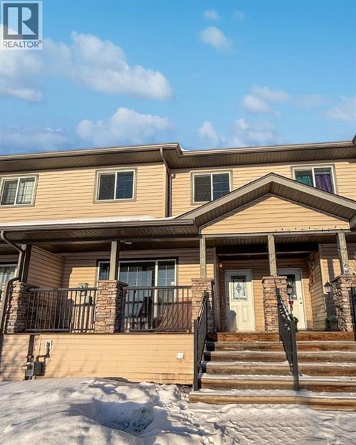 11218 69 Ave, Grande Prairie, AB, T8W0E1 | Card Image
