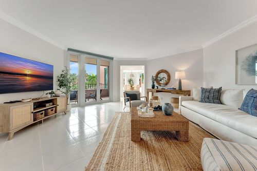 apt-426-120 Se 5th Ave, Boca Raton, FL, 33432-5051 | Card Image