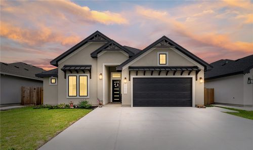 7721 Roman Dr, Corpus Christi, TX, 78414-2217 | Card Image