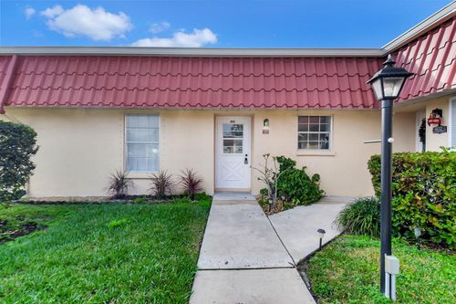 b-604 Laconia Circle, Lake Worth, FL, 33467 | Card Image