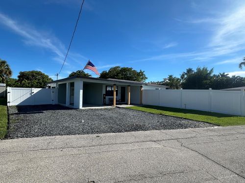 175 Sw Cabana Point Cir, Stuart, FL, 34994-4804 | Card Image