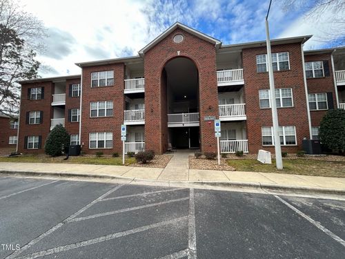 1647 Kenmore Dr, Clayton, NC, 27520-7343 | Card Image