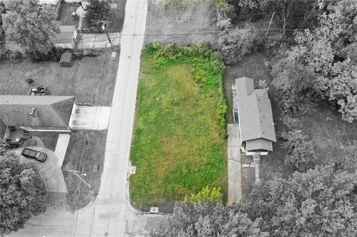 5650 Agnes Ave, Kansas City, MO, 64130-3837 | Card Image