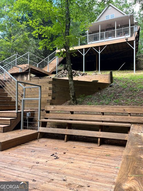 512 Running Deer Rd, Cleveland, GA, 30528-7337 | Card Image