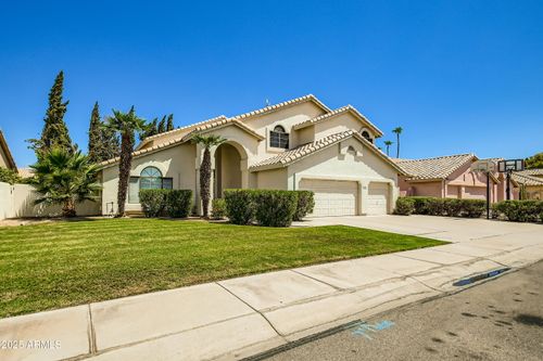 3562 W Frankfurt Dr, Chandler, AZ, 85226-1366 | Card Image