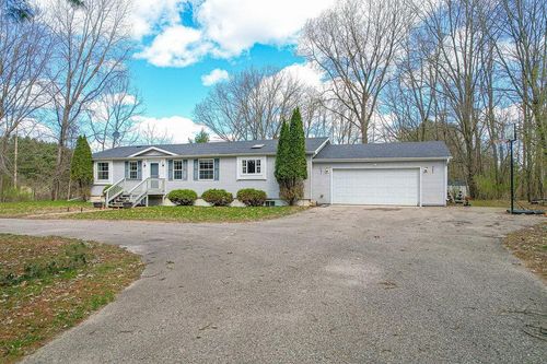 412 Hillwood Ln, FRIENDSHIP, WI, 53934-9029 | Card Image