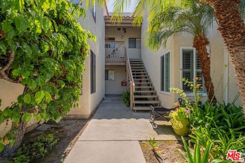 202-4852 Cabana Dr, Huntington Beach, CA, 92649 | Card Image