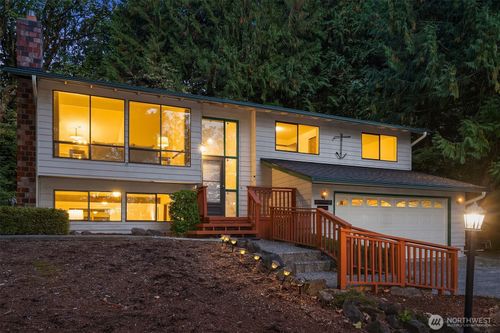 19314 103rd Ave Ne, Bothell, WA, 98011-2958 | Card Image