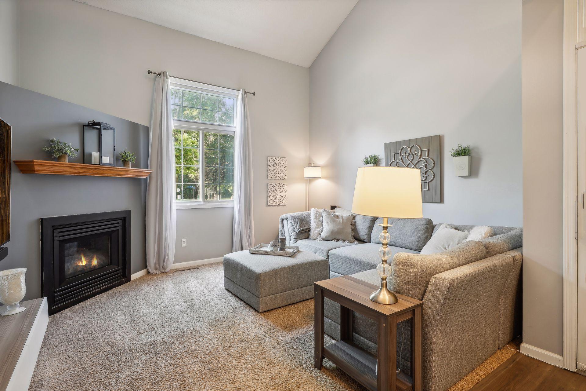 Mallard Dr, Saint Paul, MN 55125