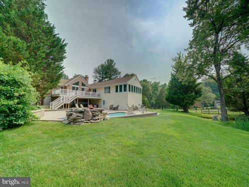 8516 Pineway Dr, LAUREL, MD, 20723-1240 | Card Image