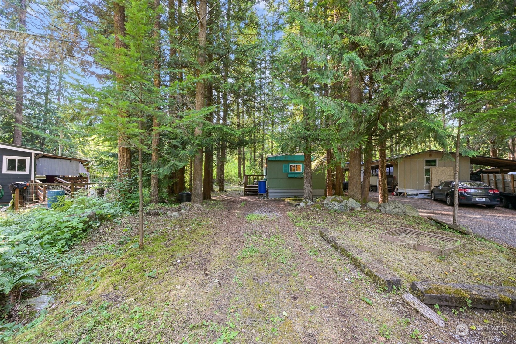 Frontier Valley Ln, Maple Falls, WA 98266