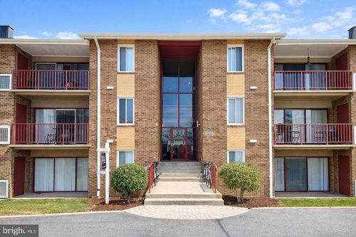 201-4709 Tecumseh St, COLLEGE PARK, MD, 20740-2116 | Card Image