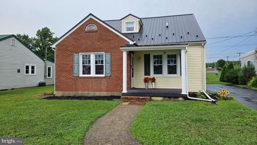 1137 Stanley Ave, CHAMBERSBURG, PA, 17201-2843 | Card Image