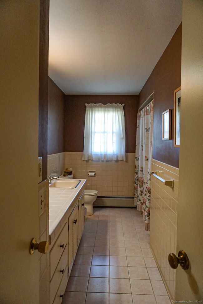 2 Oxford Dr, House other with 3 bedrooms, 1 bathrooms and null parking in Middlefield CT | Image 24
