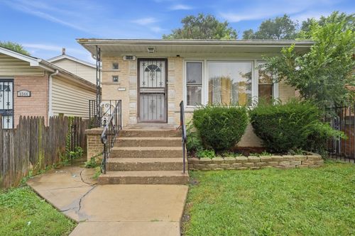 9340 S University Ave, Chicago, IL, 60619-7809 | Card Image