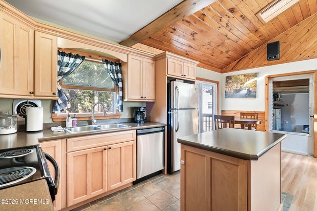 1 Holden St, House other with 3 bedrooms, 1 bathrooms and null parking in LITTLE EGG HARBOR TWP NJ | Image 9