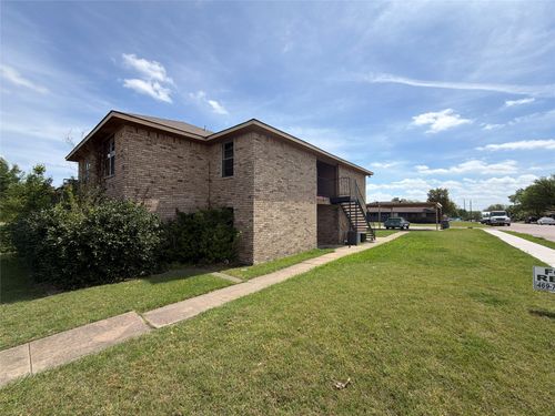 5510 Brookview Ct, Sachse, TX, 75048-4075 | Card Image