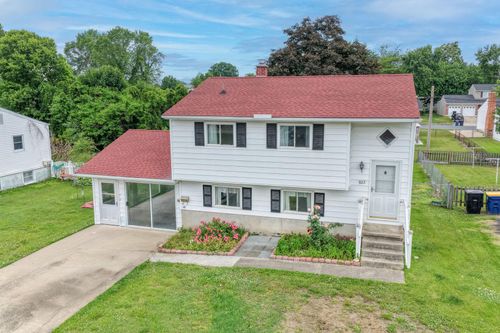 923 Buck Dr, DOVER, DE, 19901-6649 | Card Image