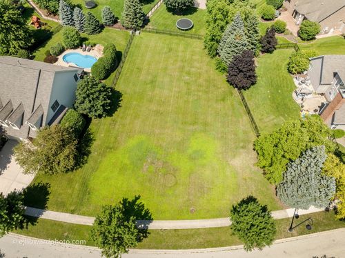 21357 S Forest View Dr, Shorewood, IL, 60404-8228 | Card Image