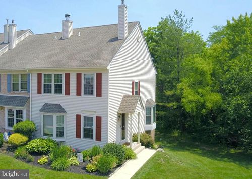 1263 Maple Glen Cir, POTTSTOWN, PA, 19464-3262 | Card Image