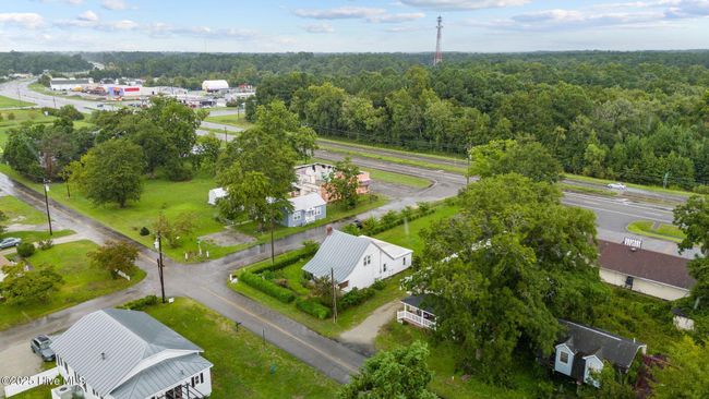 814 N C St, House other with 2 bedrooms, 1 bathrooms and 2 parking in Bridgeton NC | Image 14