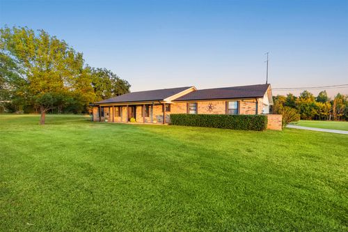 205 Country Ln, Malakoff, TX, 75148-9468 | Card Image