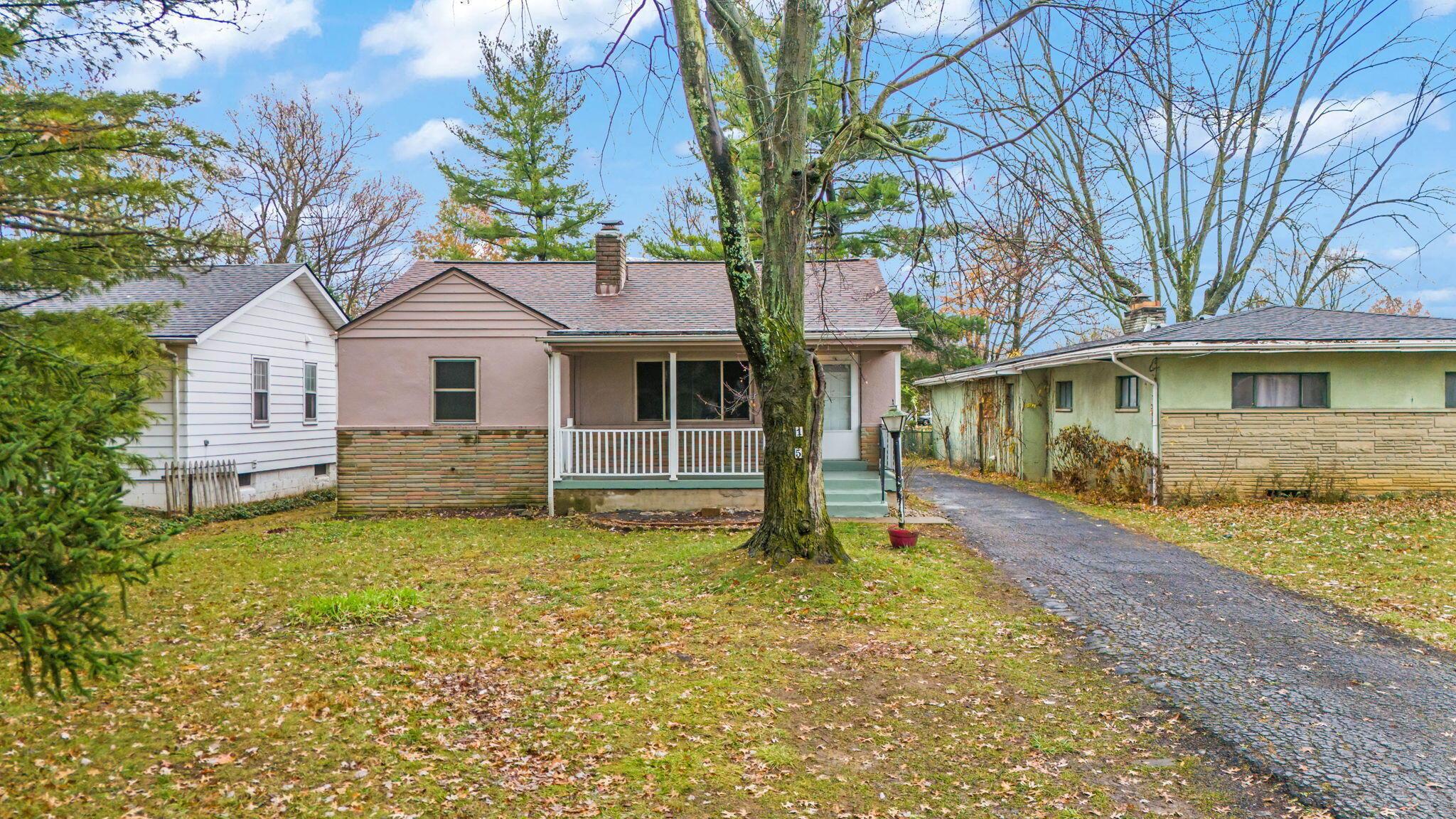Cooke Rd, Columbus, OH 43224