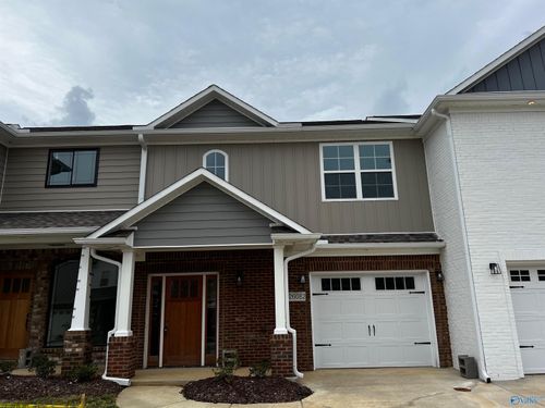 26082 Breakers Cir, Athens, AL, 35613-2909 | Card Image