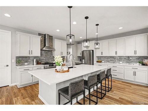 9147 Star Streak Cir, Littleton, CO, 80125-1890 | Card Image