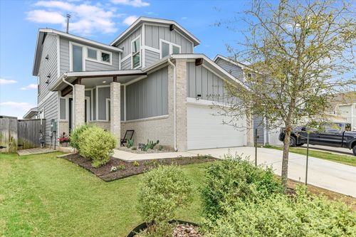 8607 Mc Kamy Dr, Austin, TX, 78744-5935 | Card Image
