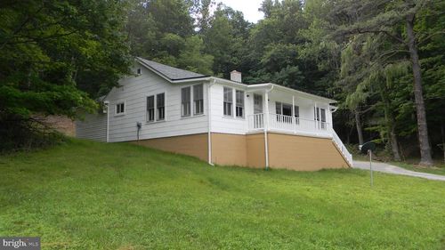 556 Orkney Grade, BASYE, VA, 22810-2032 | Card Image