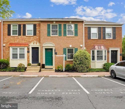 1179 N Vernon St, ARLINGTON, VA, 22201-4772 | Card Image