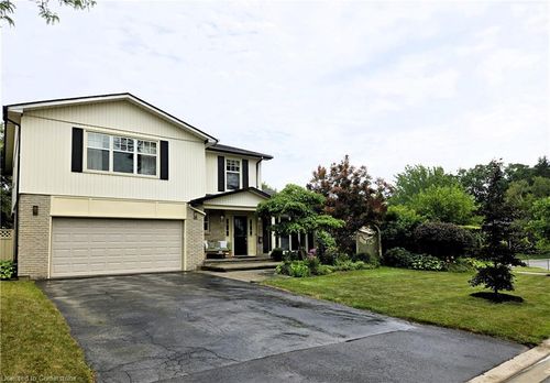 1264 Abbey Crt, Burlington, ON, L7P3R4 | Card Image