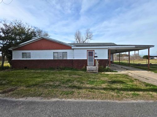130 Dursette St, Golden Meadow, LA, 70357-2816 | Card Image