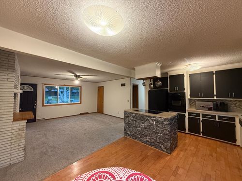 8032 Madison St Ne, Spring Lake Park, MN, 55432-1922 | Card Image
