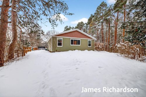 11521 144th Ave, West Olive, MI, 49460-8966 | Card Image