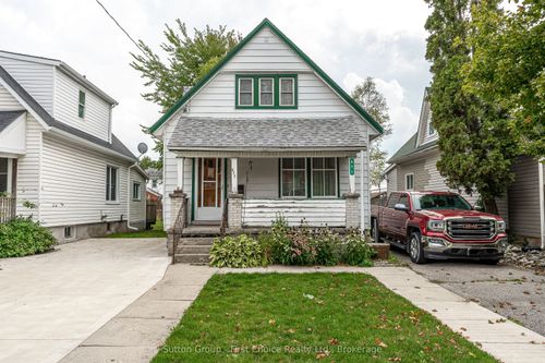 471 Albert St, Stratford, ON, N5A3L3 | Card Image