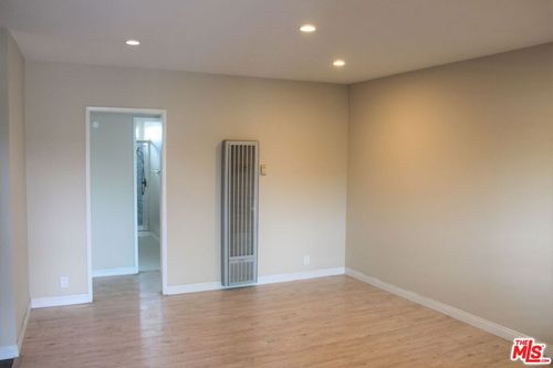 335-2501 W Redondo Beach Blvd, Gardena, CA, 90248-2101 | Card Image
