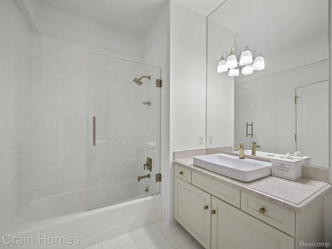 43-web-or-mls-P2266005.jpg | Image 47