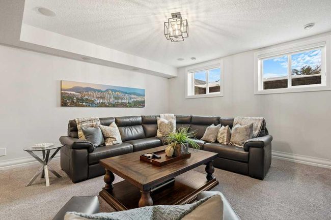 226 Artesia Gate, Home with 3 bedrooms, 4 bathrooms and 4 parking in Heritage Pointe AB | Image 27