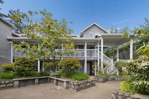 207-1518 Bowser Ave, North Vancouver, BC, V7P2Y3 | Card Image