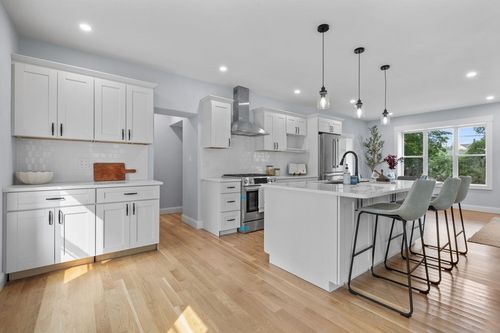 3 Marjorie St, Groveland, MA, 01834-1336 | Card Image