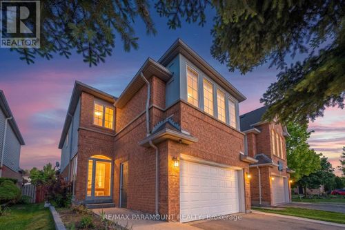 3 Squirreltail Way, Brampton, ON, L6R1X4 | Card Image