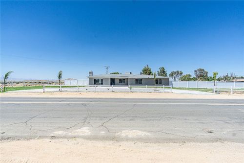 16621 Glendower Ave, Edwards, CA, 93523-3518 | Card Image