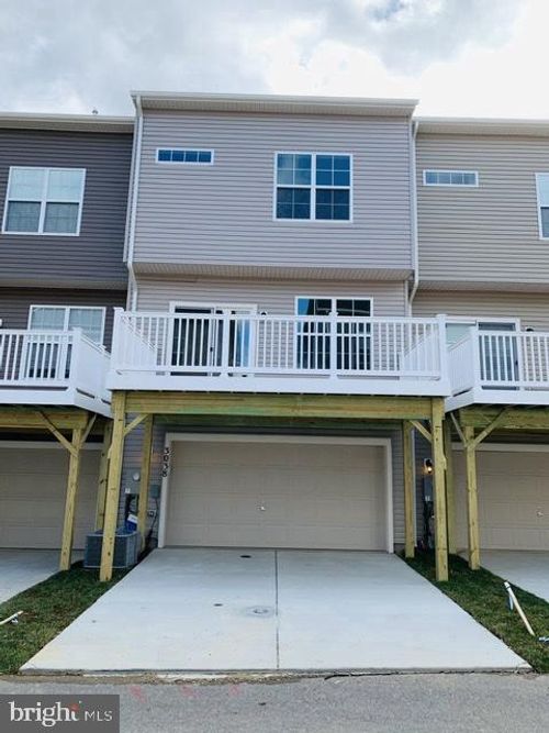 3038 Mia Ln, UPPER MARLBORO, MD, 20774-3778 | Card Image