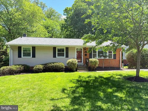 100 James Dr Sw, VIENNA, VA, 22180-6712 | Card Image