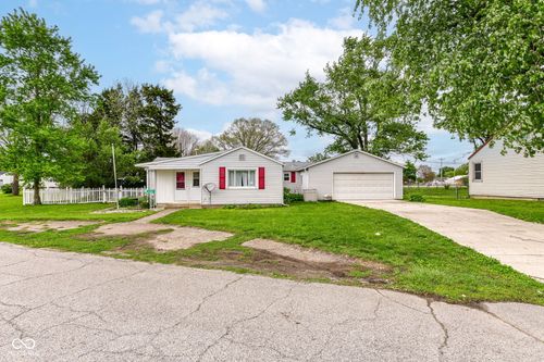 120 S A St, Elwood, IN, 46036-1806 | Card Image